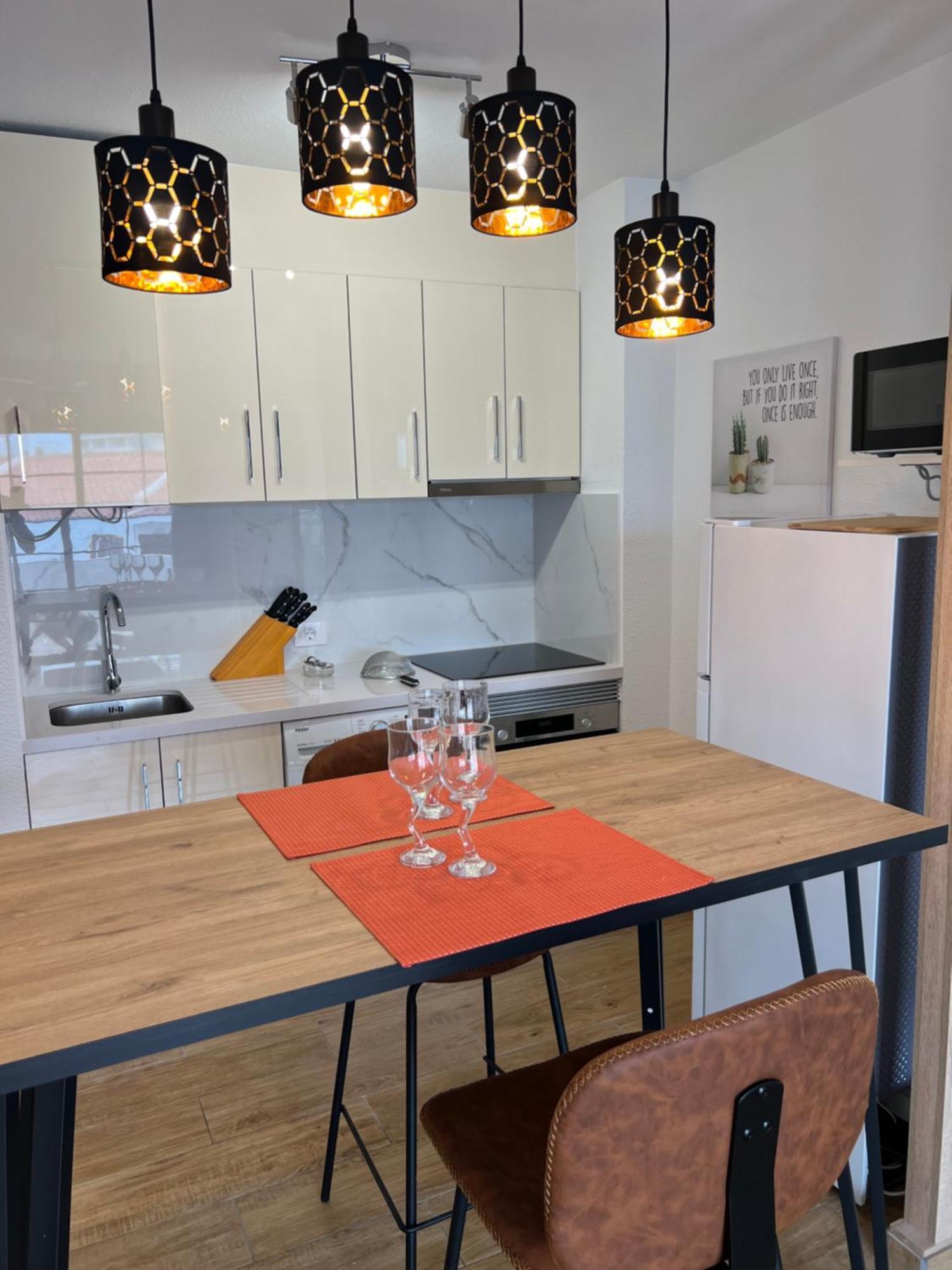 Garden City Apartment Privado ปลายา ฟัญญาเบ ภายนอก รูปภาพ