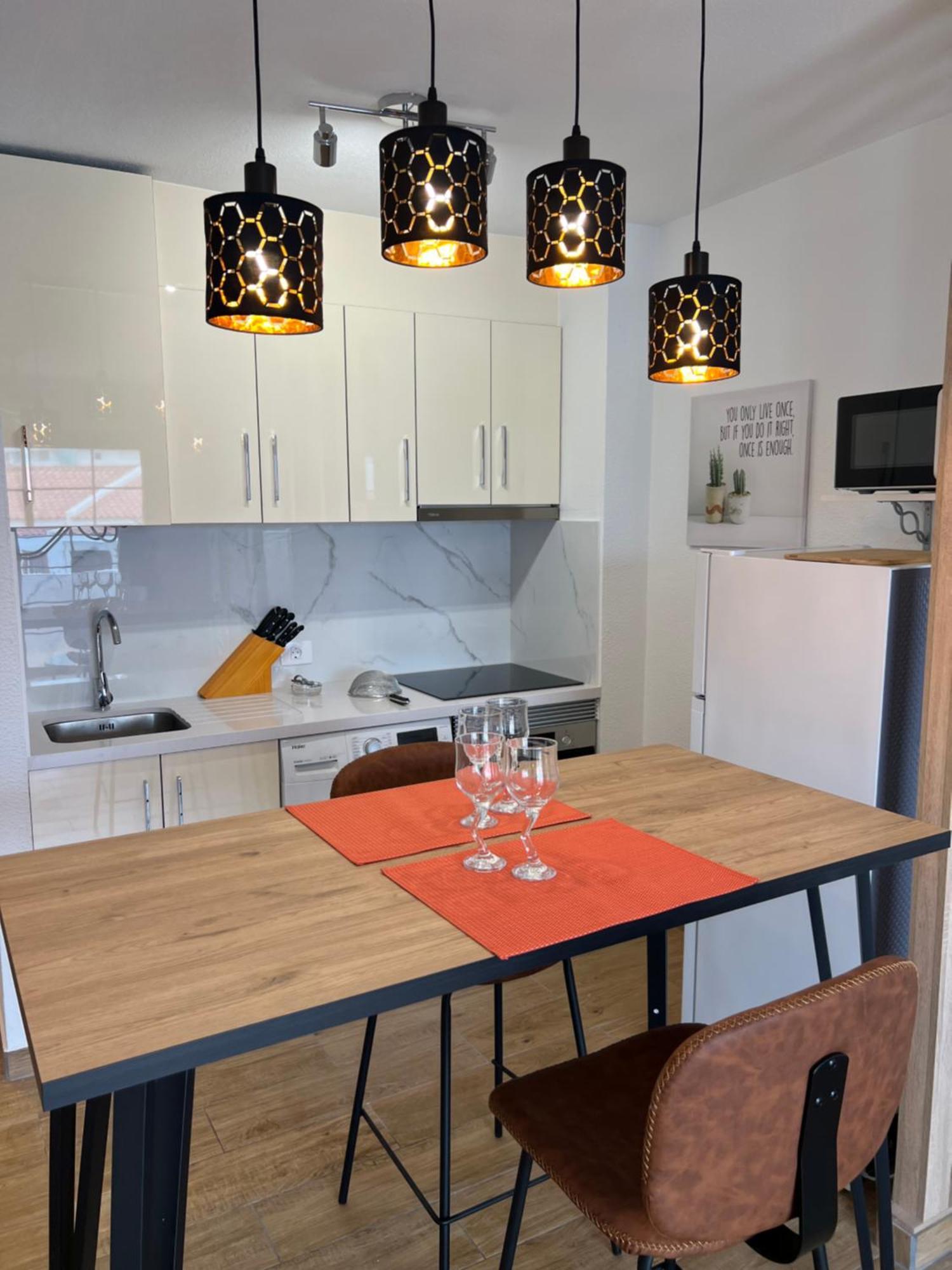 Garden City Apartment Privado ปลายา ฟัญญาเบ ภายนอก รูปภาพ